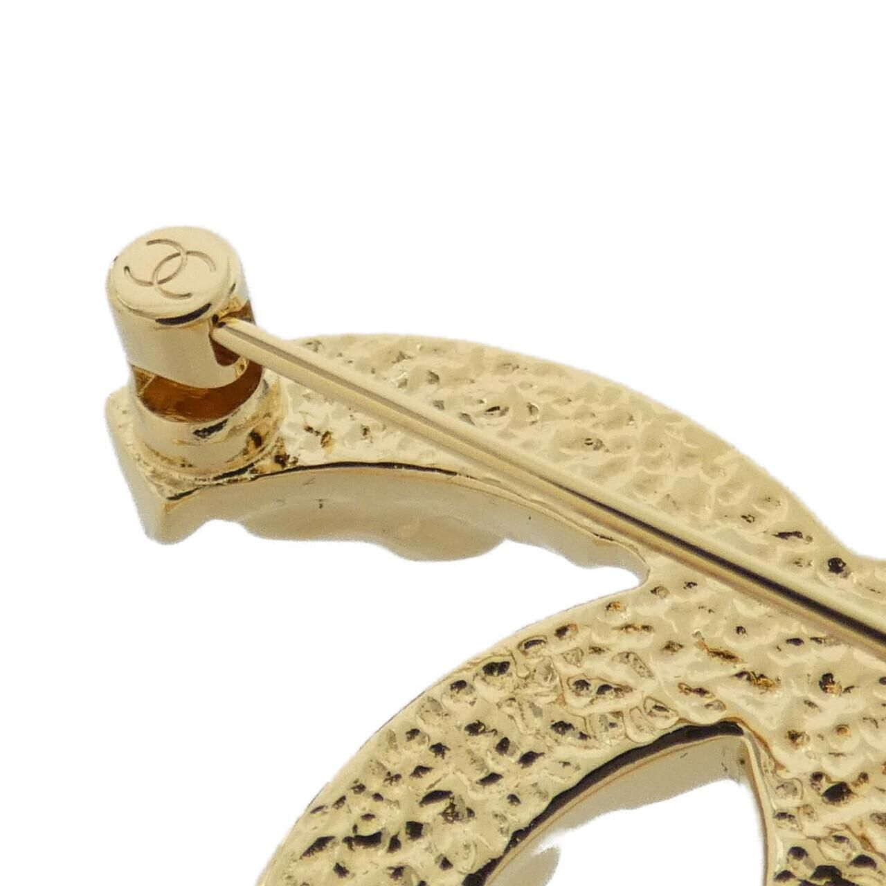 Chanel Brooch Gold — view 3