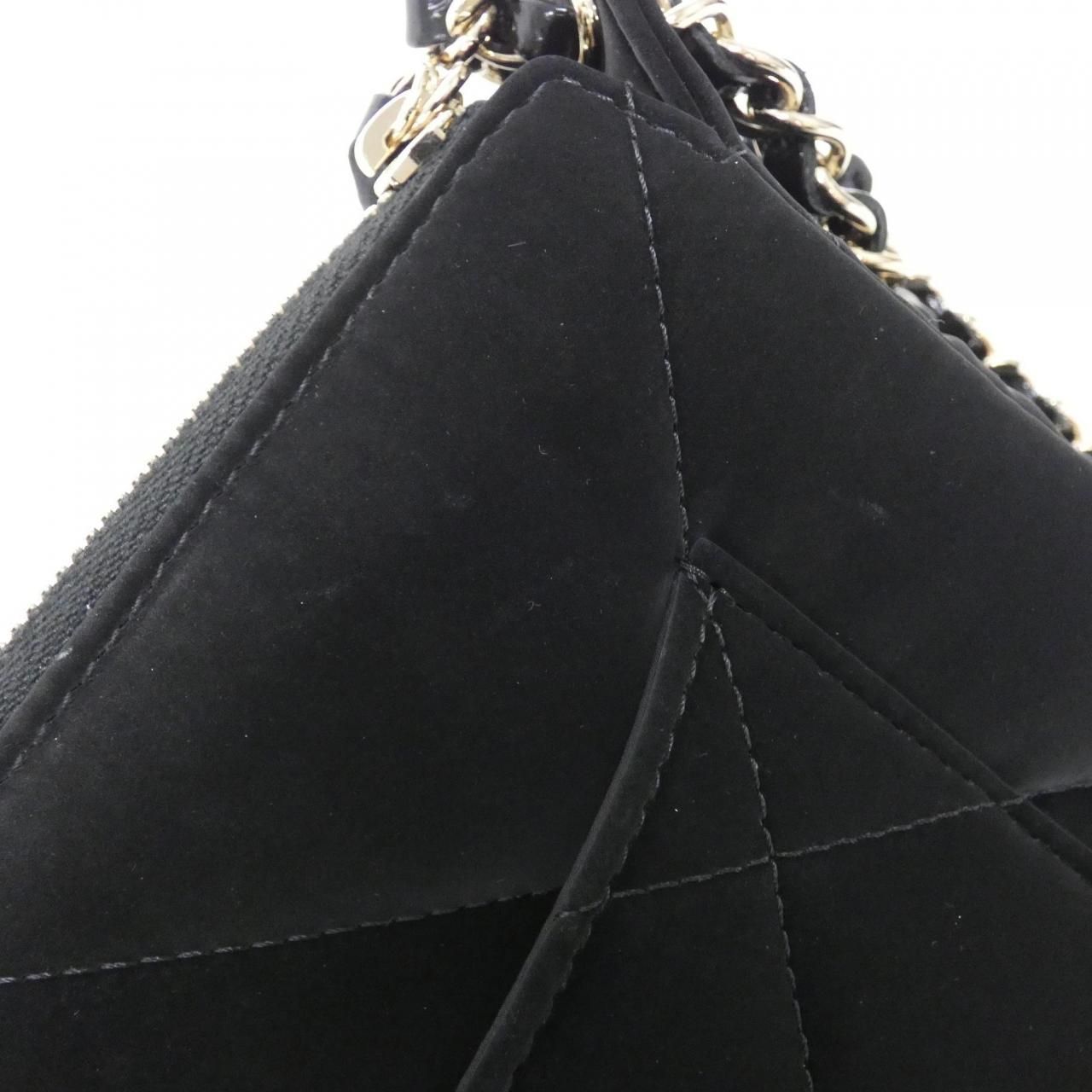 Chanel Chain Clutch Black — view 6