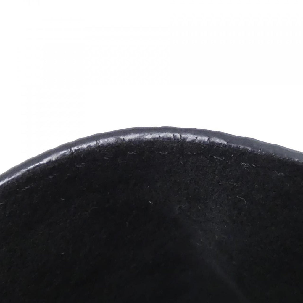 Louis Vuitton Monogram Empreinte Neo Noe MM Shoulder — view 8