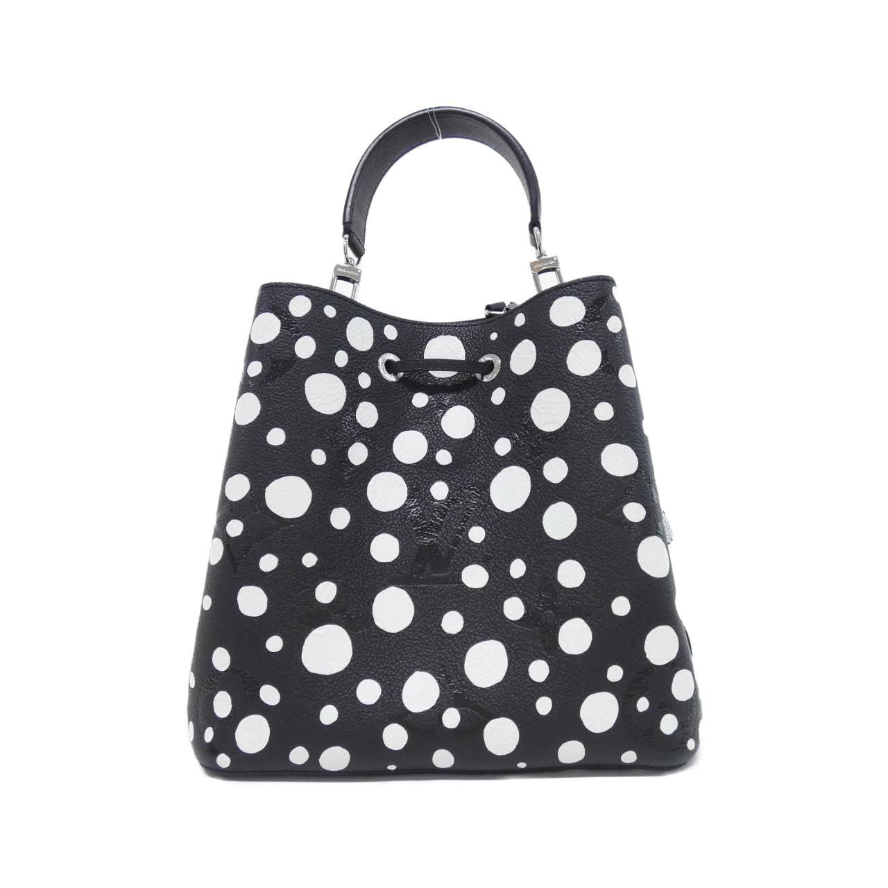 Louis Vuitton Monogram Empreinte Neo Noe MM Shoulder — view 2