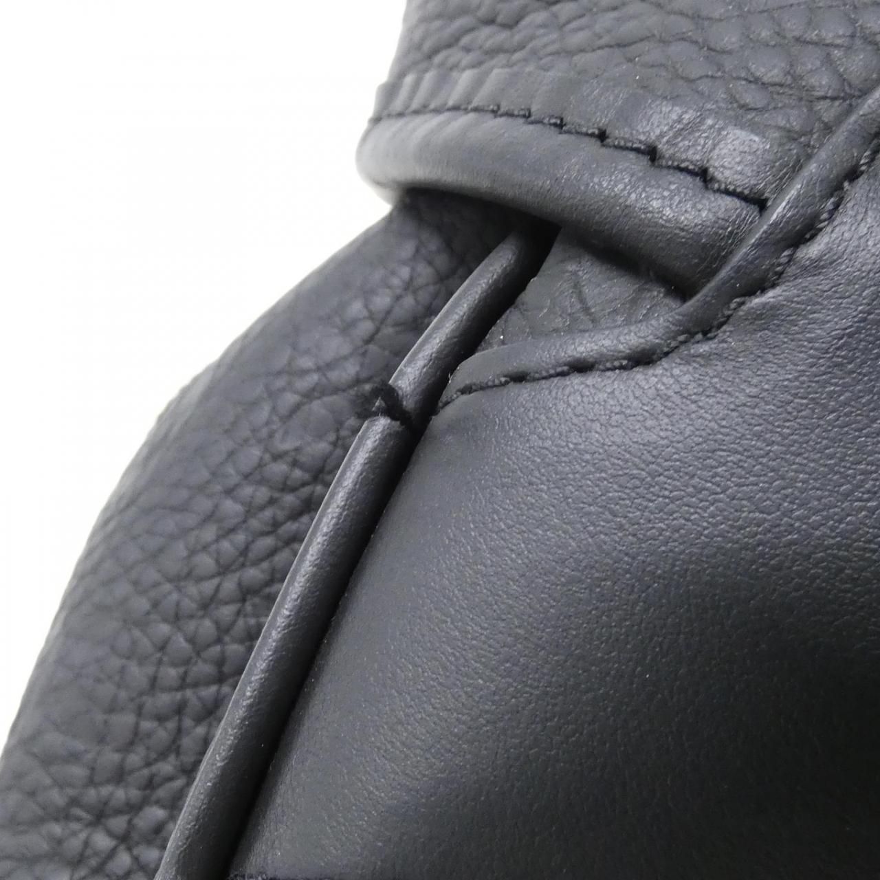 Louis Vuitton Taurillon Monogram Montsouris Backpack — view 4