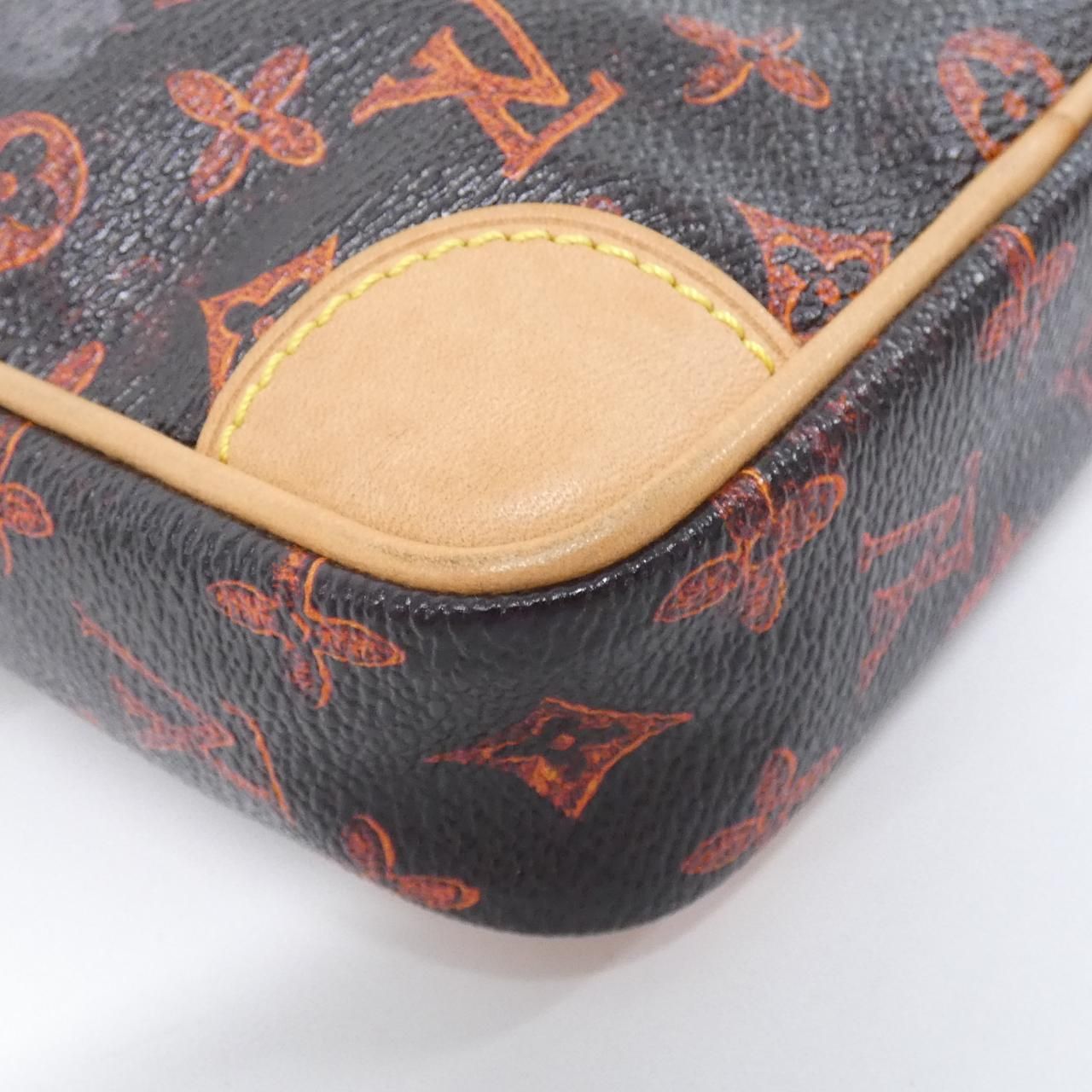 Louis Vuitton Catgram Panam Set Shoulder — view 3