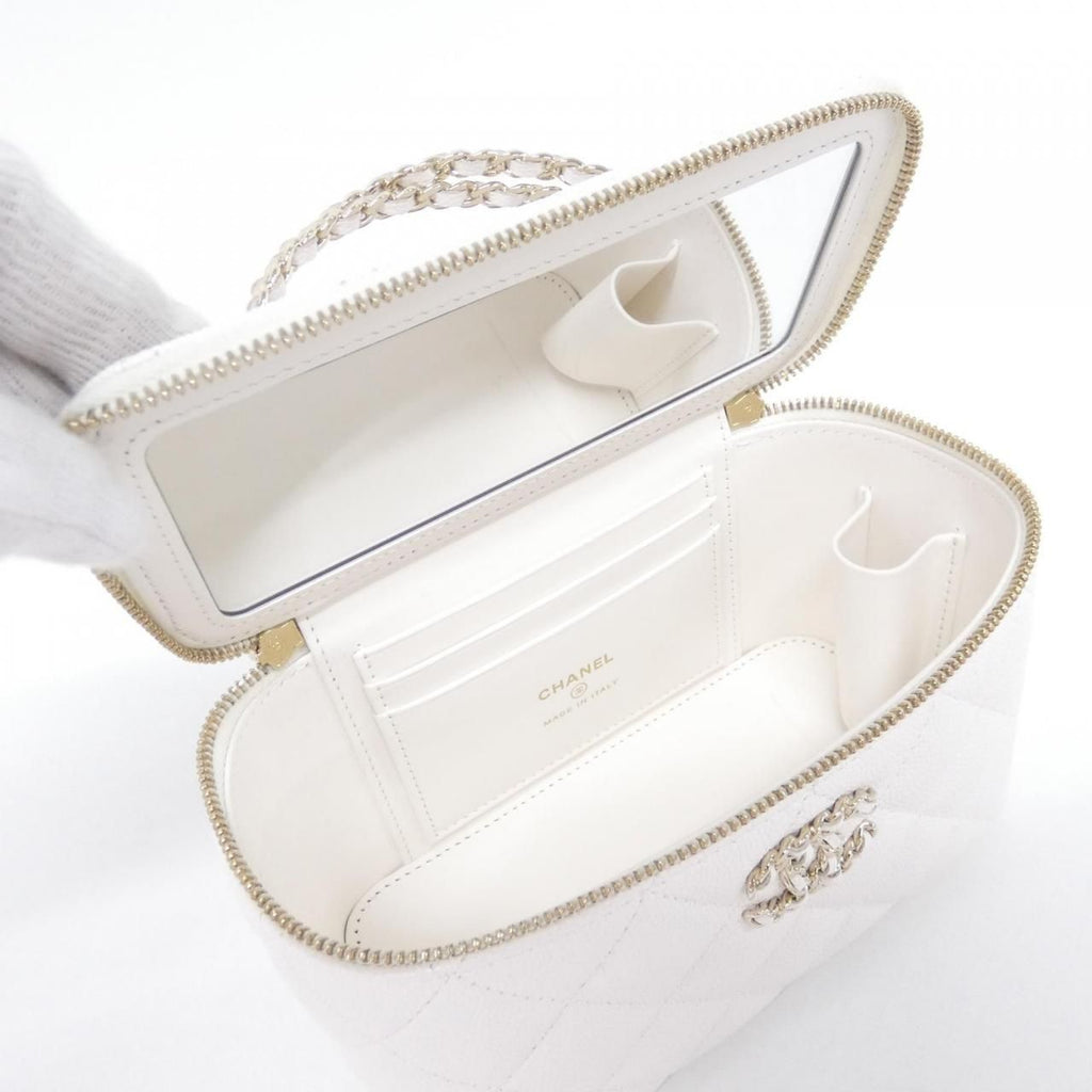Chanel Bag Handbag White — view 7