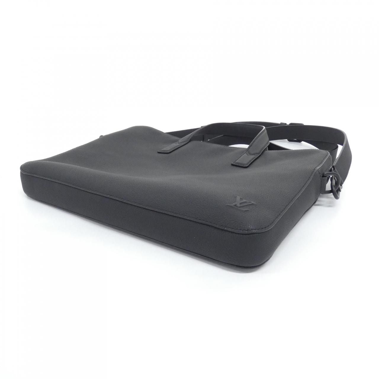 Louis Vuitton LV Aerogram Gate Briefcase — view 3