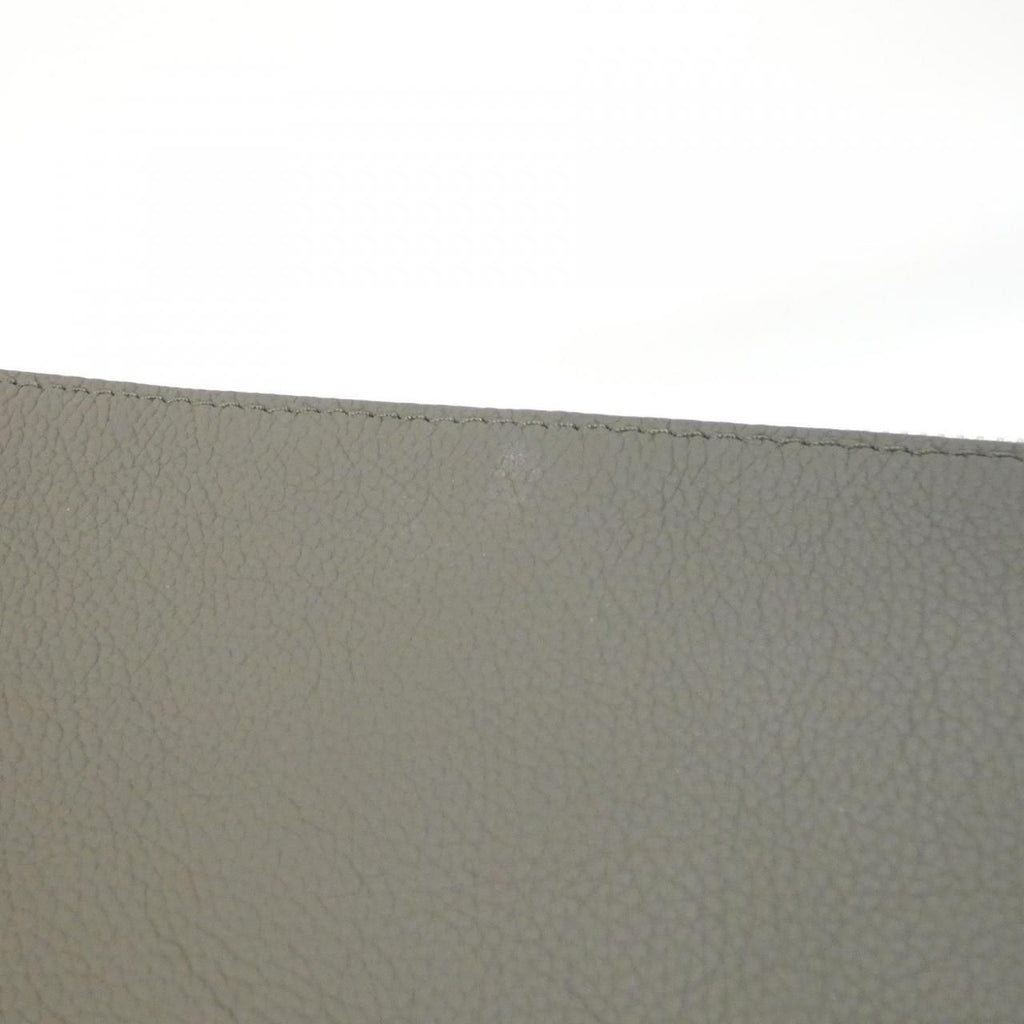 Louis Vuitton LV Aerogram Takeoff Pouch — view 4