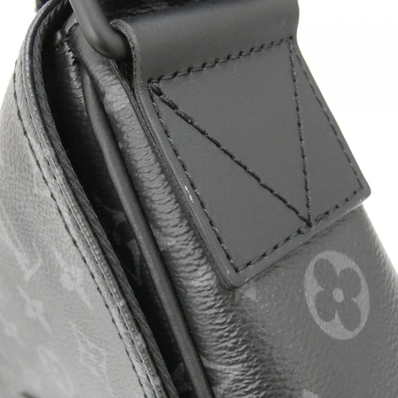 Louis Vuitton Monogram Eclipse Montsouris Messenger Shoulder — view 4