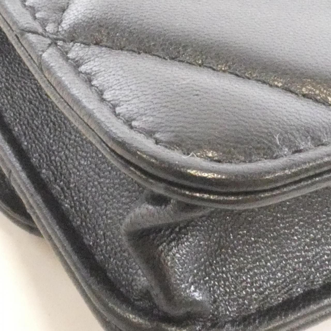 Chanel 19 Line Waist — view 4