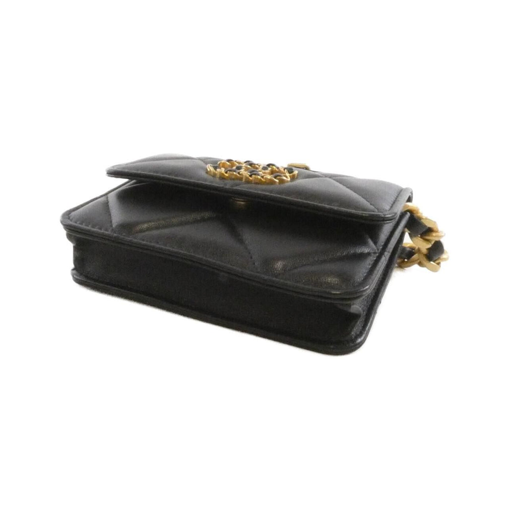 Chanel 19 Line Waist — view 3