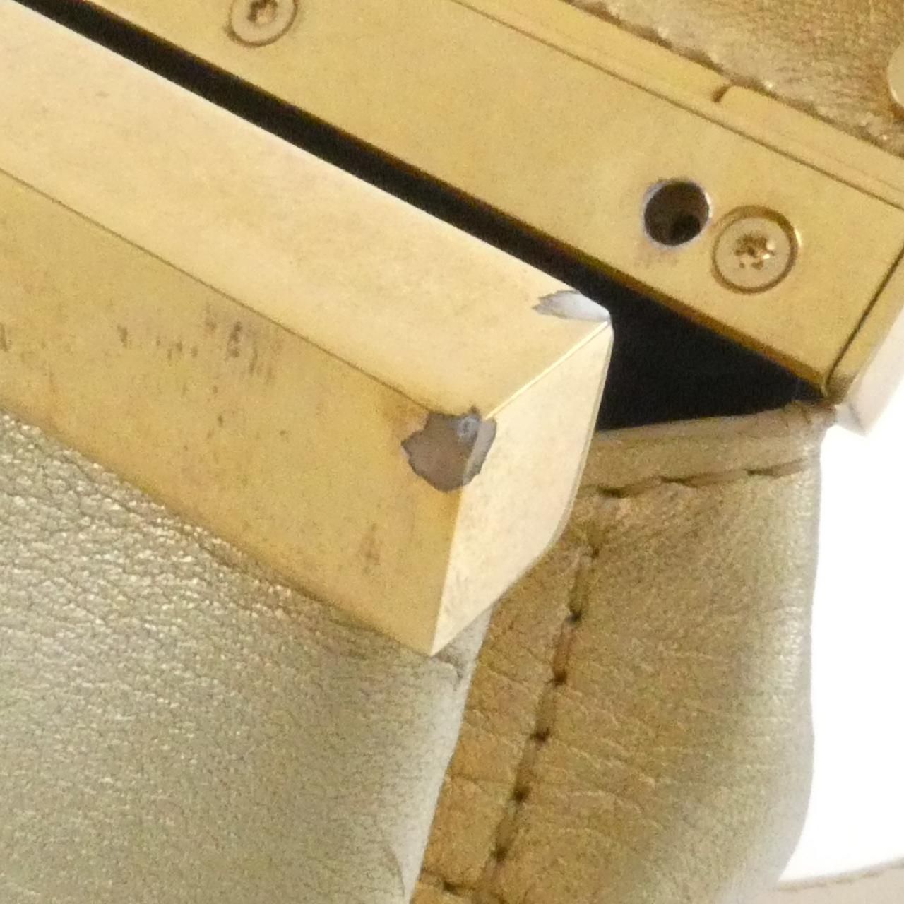 Chanel Shoulder Bag Gold — view 9