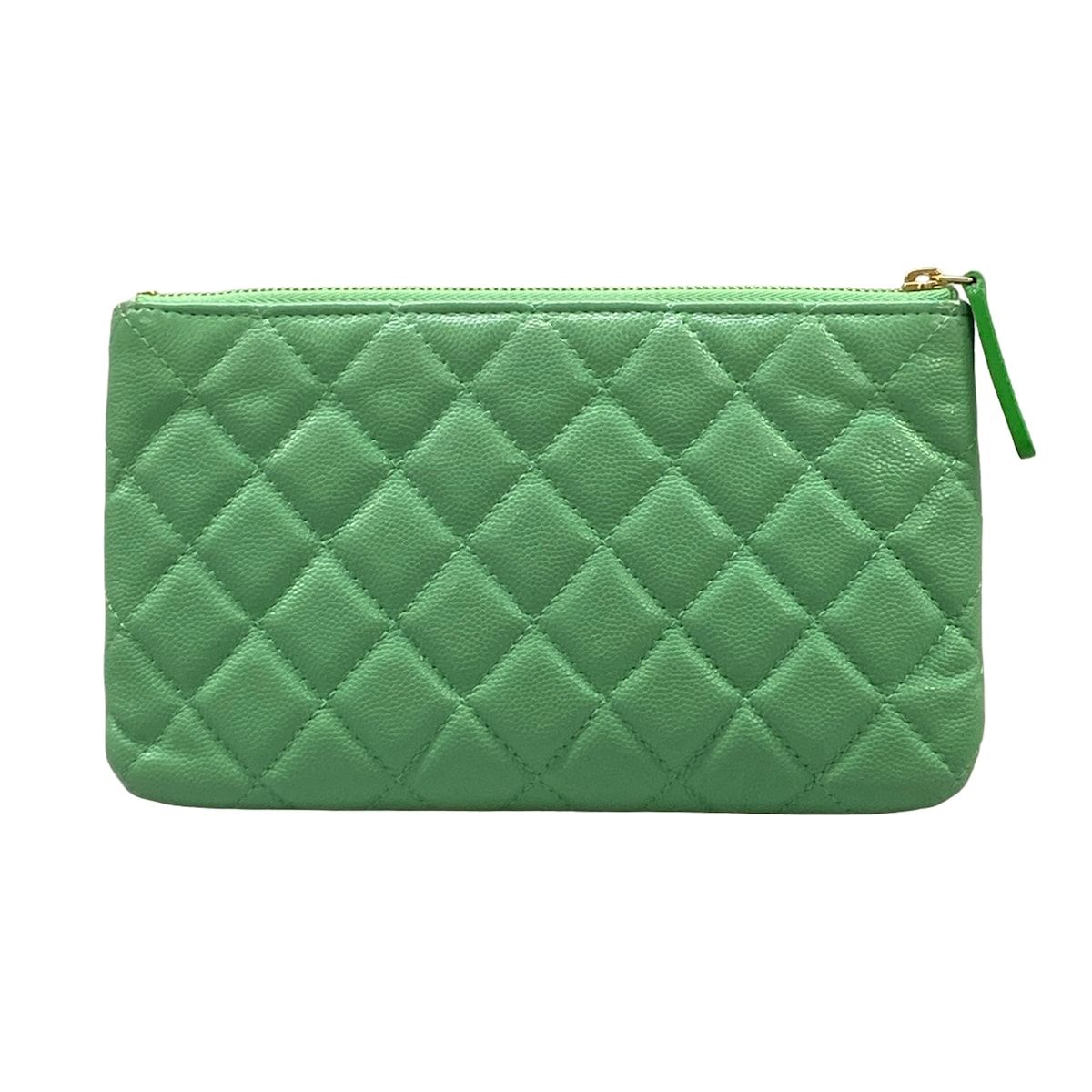 Chanel Pouch Quilted Light Green CC Logo Gold — view 2