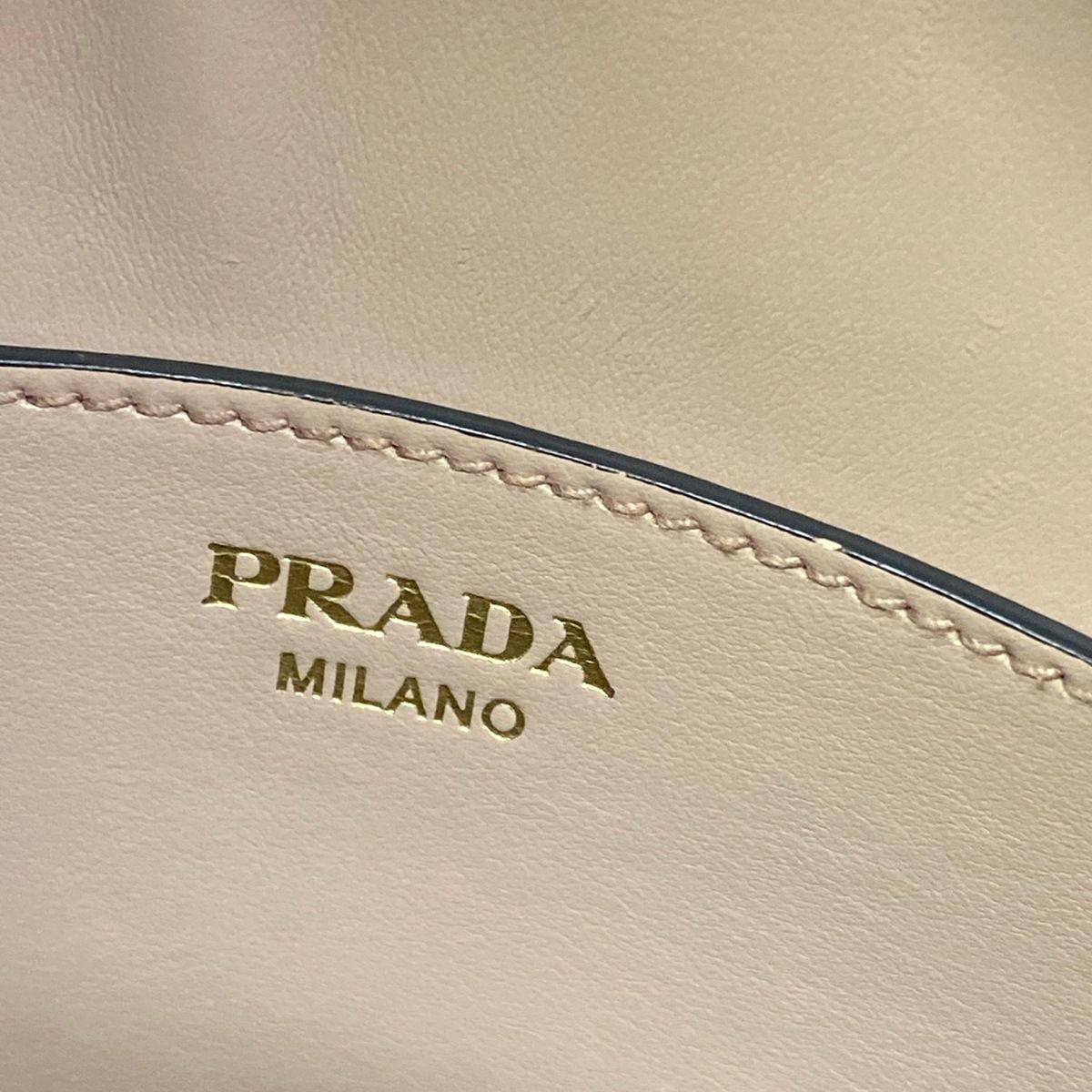 Prada Shoulder Bag Beige — view 9