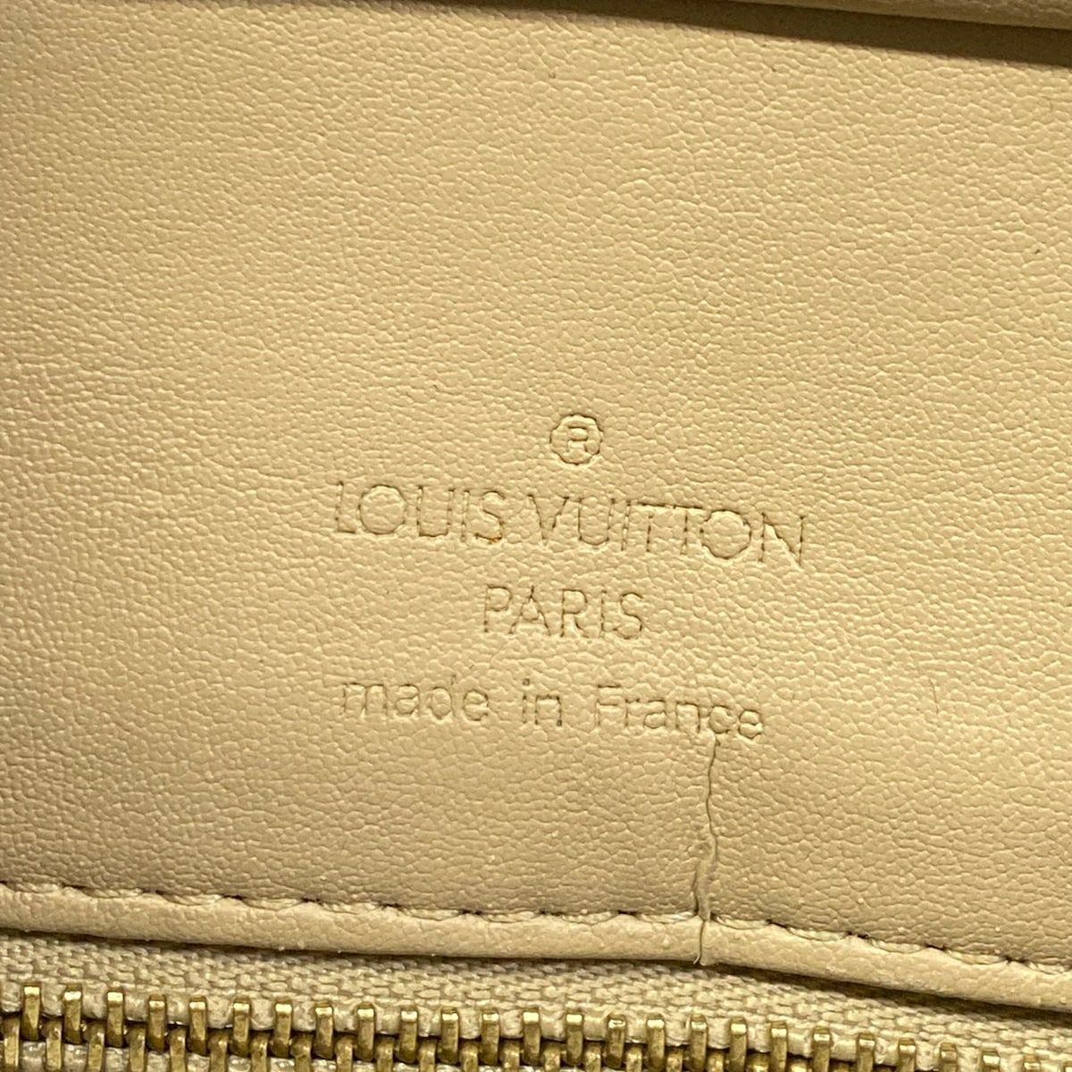 Louis Vuitton Tote Monogram Vernis Houston Soft Beige Leather — view 9