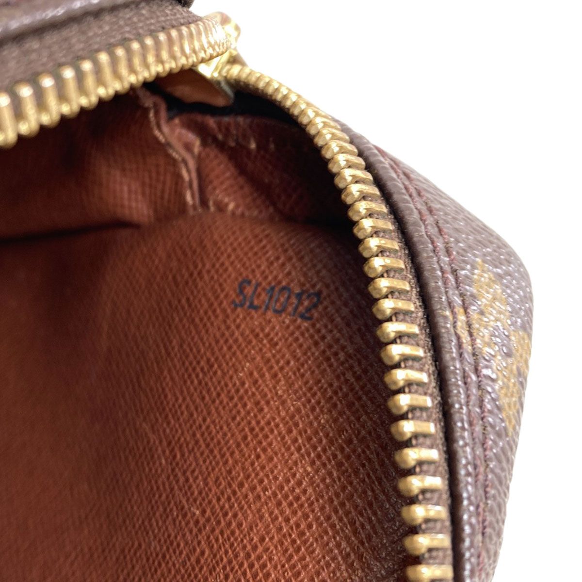 Louis Vuitton Danube Shoulder Bag Monogram Canvas — view 7