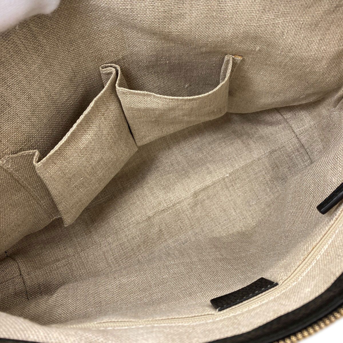 Gucci Interlocking 2-Way Handbag Calf — view 5
