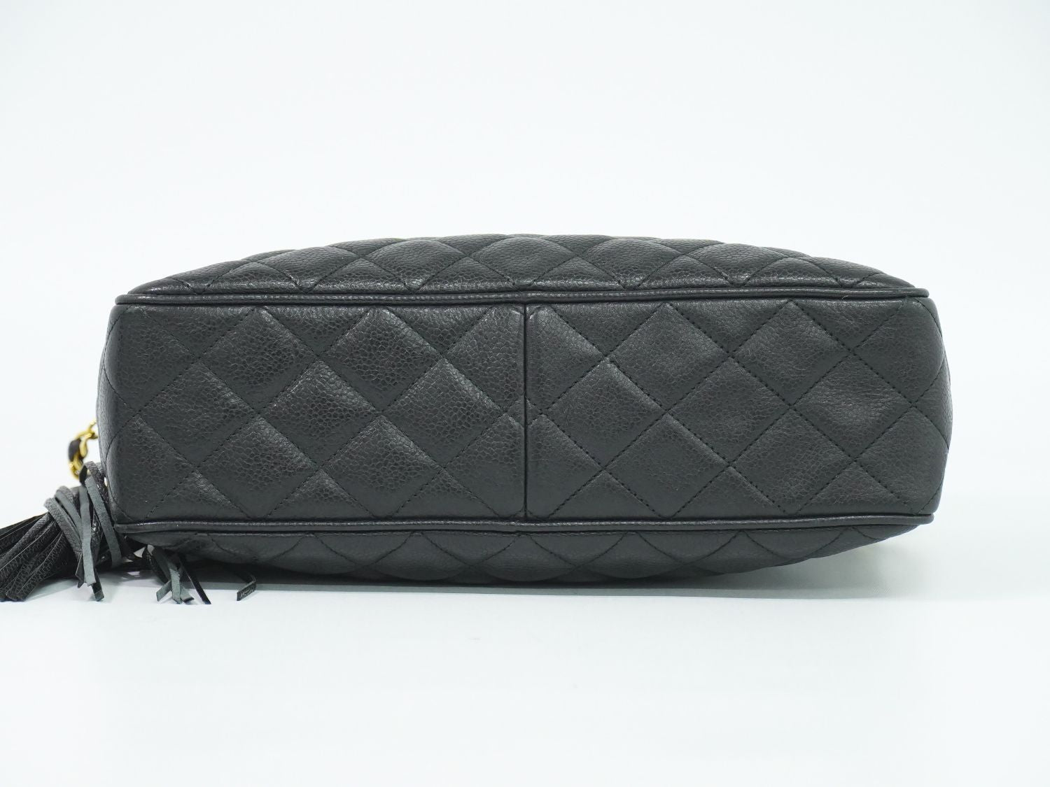 Chanel CC Logo Quilted Tassel Chain Shoulder Bag Pochette Caviar Leather Black — view 3