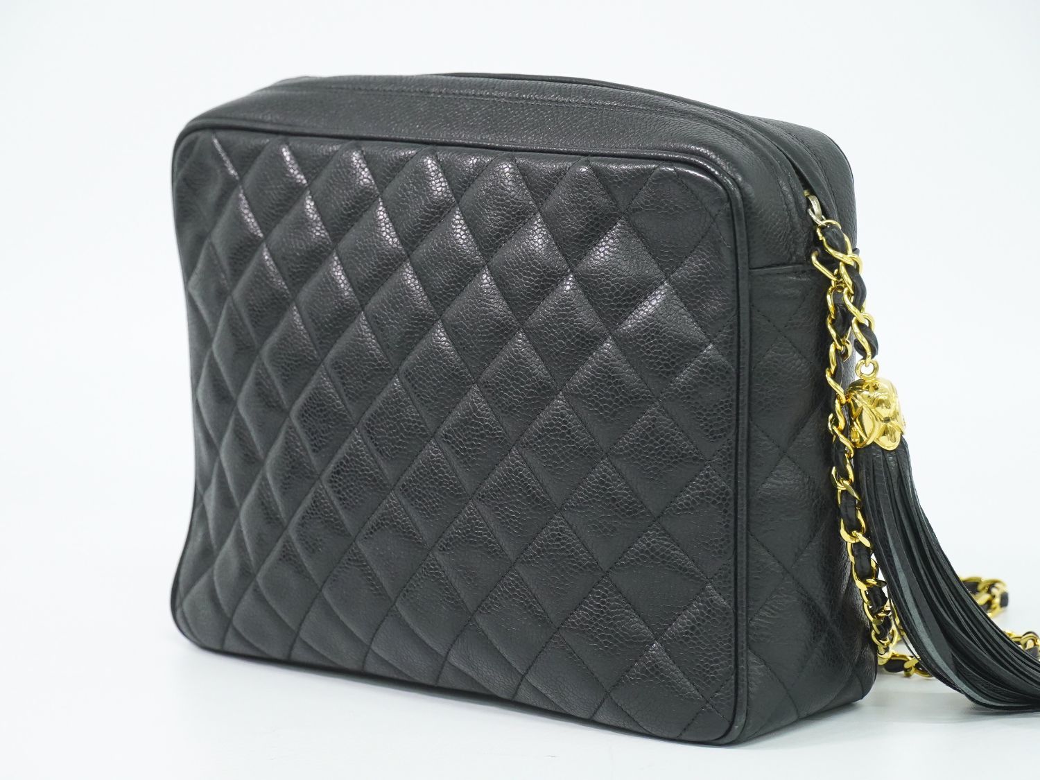 Chanel CC Logo Quilted Tassel Chain Shoulder Bag Pochette Caviar Leather Black — view 2