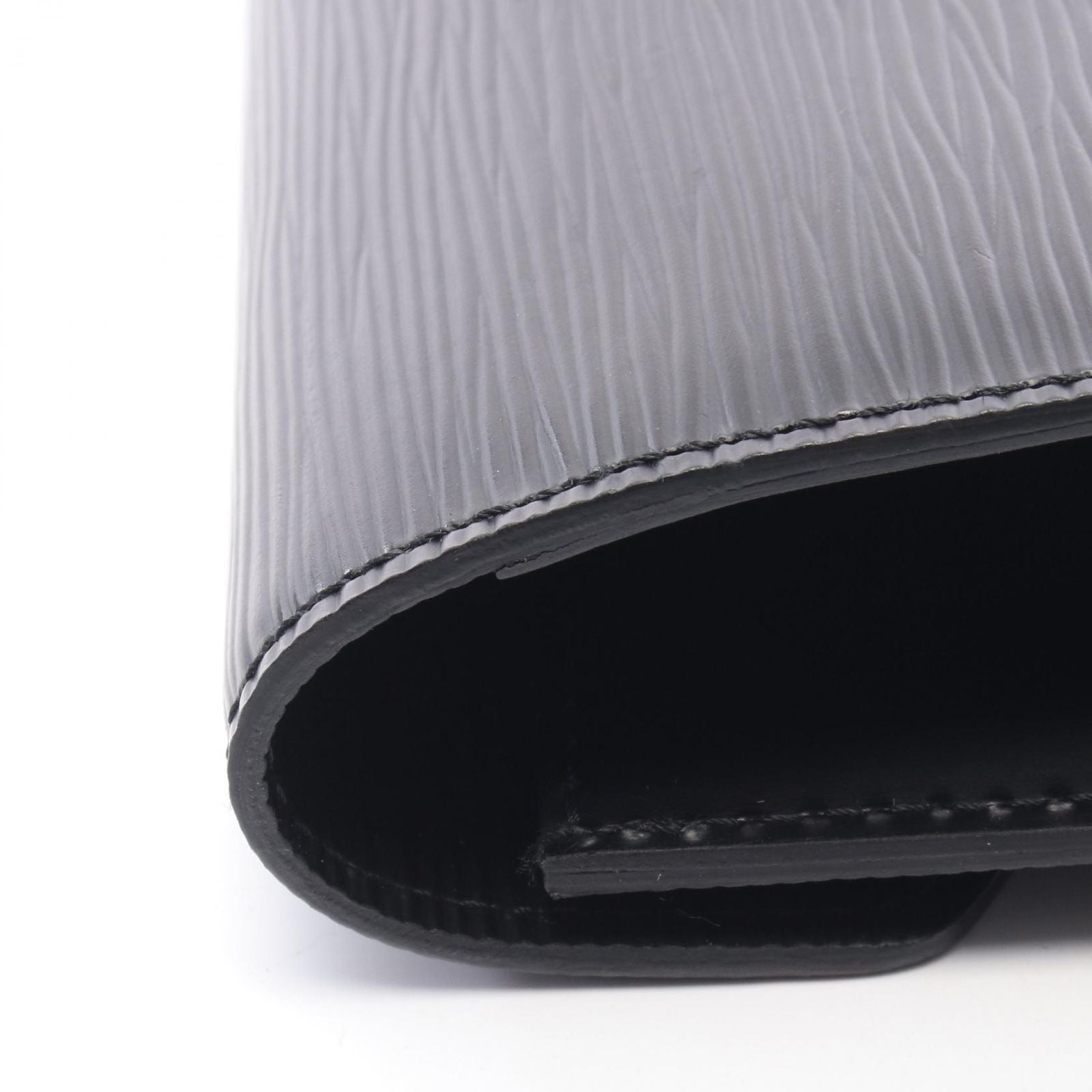 Louis Vuitton Clutch Pochette Series Dragonne Epi Noir Leather — view 7