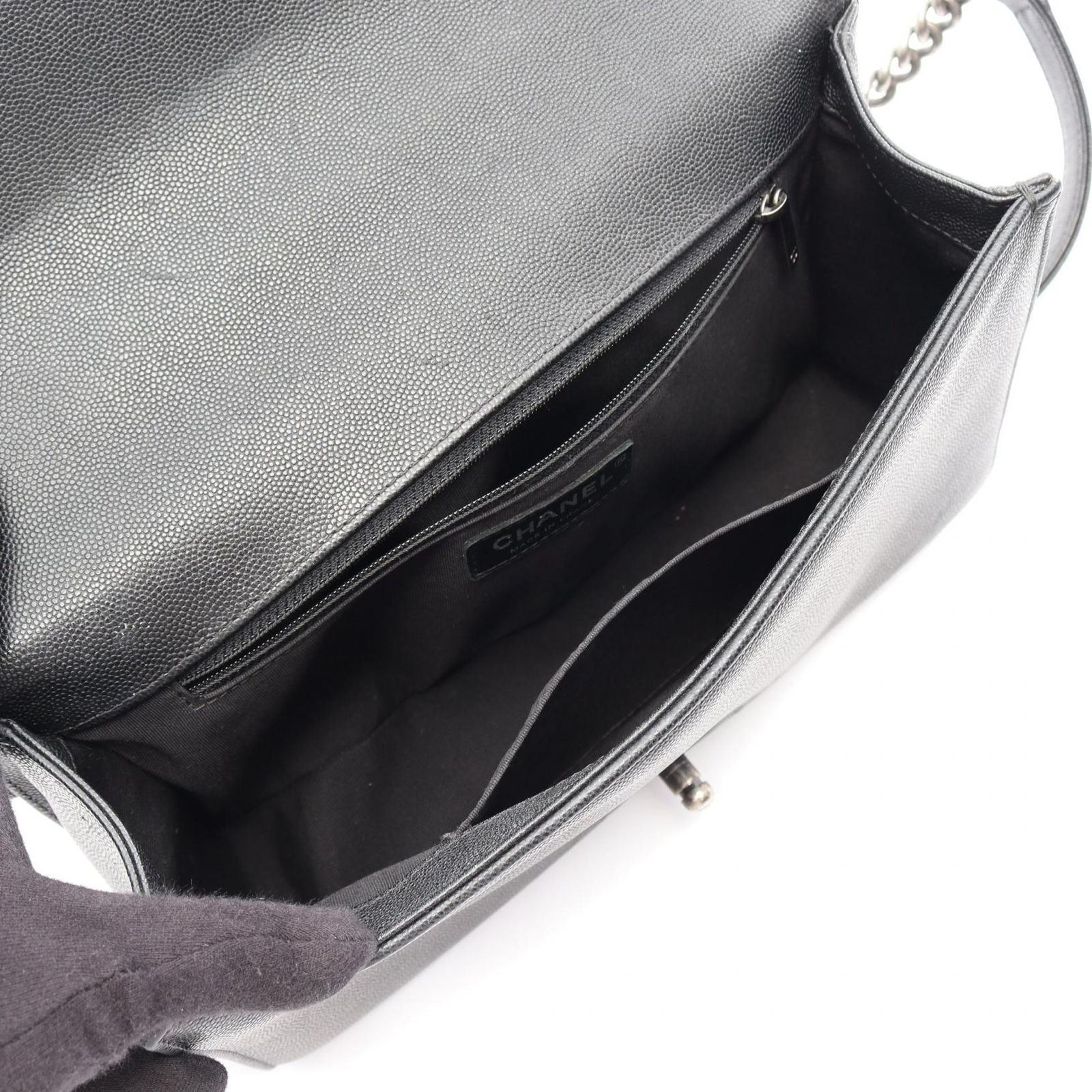 Chanel Shoulder Bag Boy Large Chest Blanc Black Caviar Leather Boy Chain — view 3