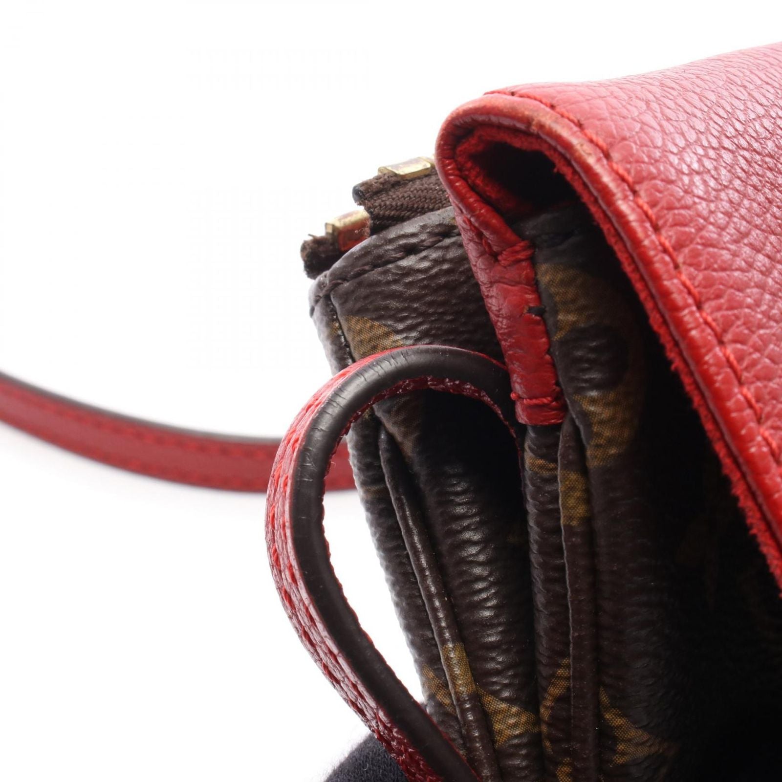Louis Vuitton Shoulder Bag Monogram Cerise Canvas Leather — view 9