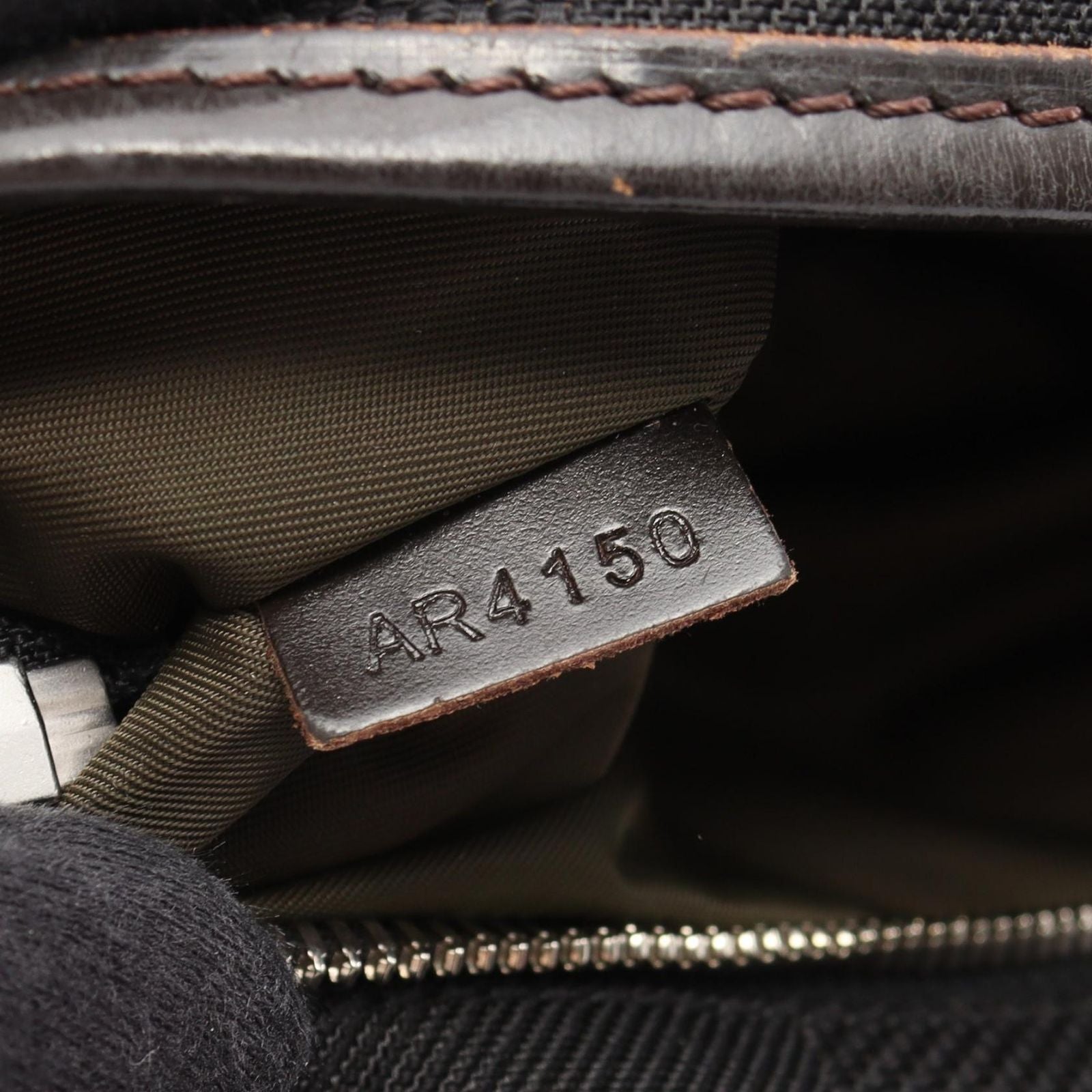 Louis Vuitton Waist Bag Acrobat Leather — view 5