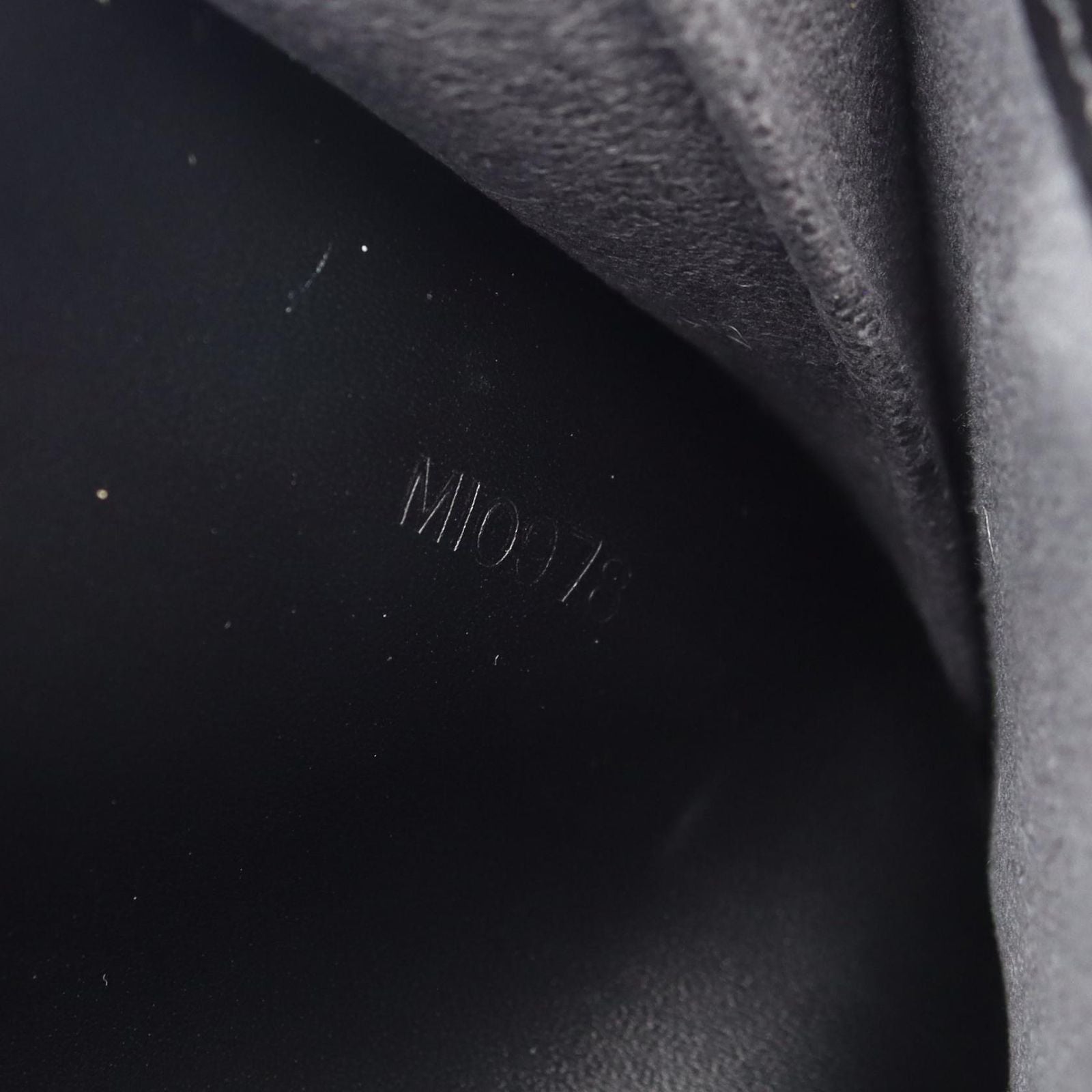 Louis Vuitton Handbag Pont Neuf Epi Noir Leather — view 5