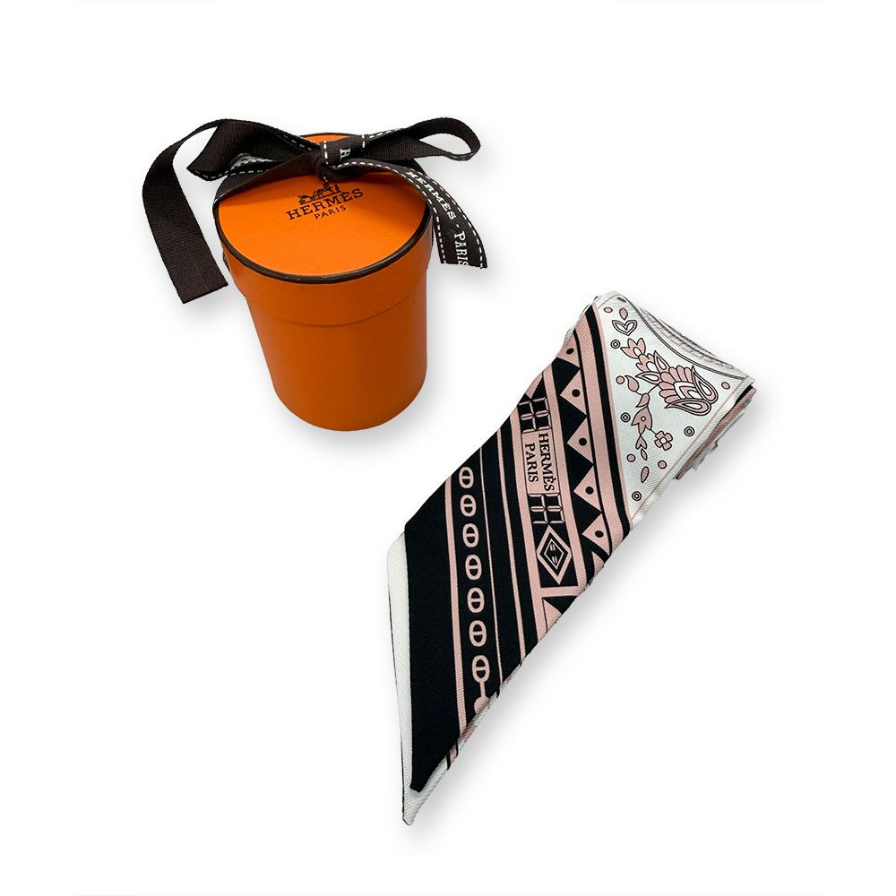 Hermes Cheval Coule Twilly Scarf