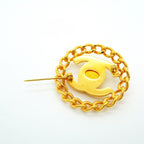 Chanel Brooch Vintage CC Logo Turnlock Gold Plated — view 6