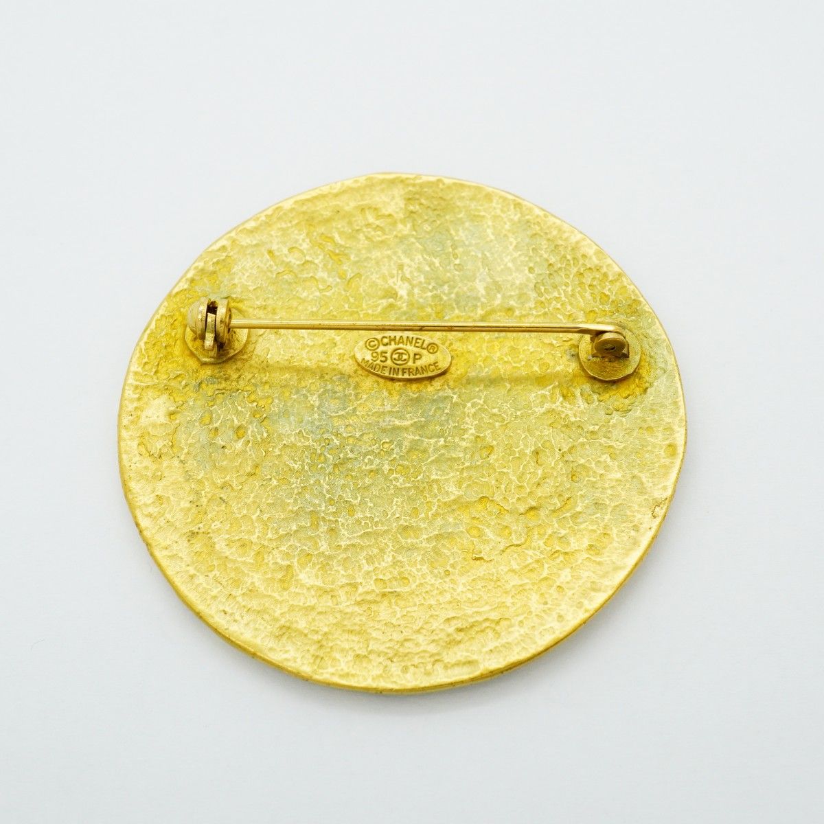 Chanel Brooch Vintage CC Logo Gold Plated — view 5