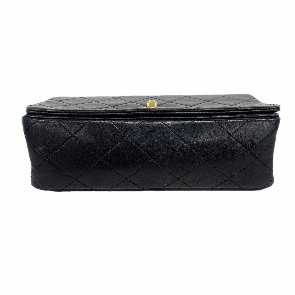 Chanel Shoulder Bag Quilted Lambskin Black Gold — view 3