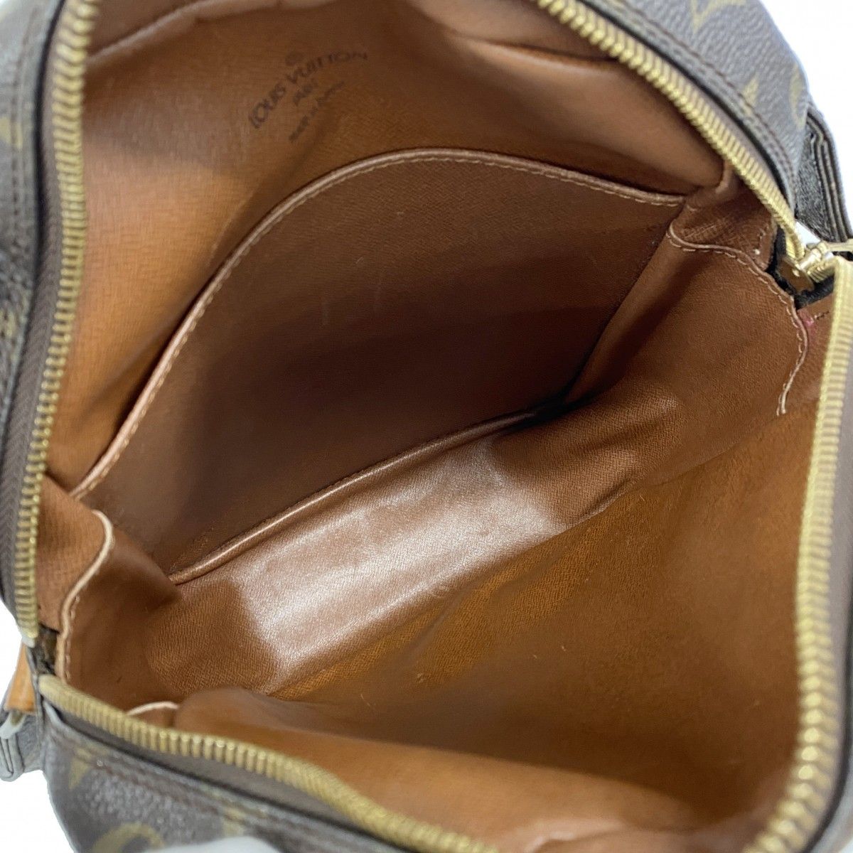 Louis Vuitton Shoulder Bag Monogram Danube MM Brown — view 4