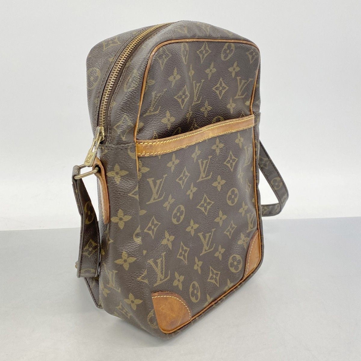 Louis Vuitton Shoulder Bag Monogram Danube MM Brown — view 2