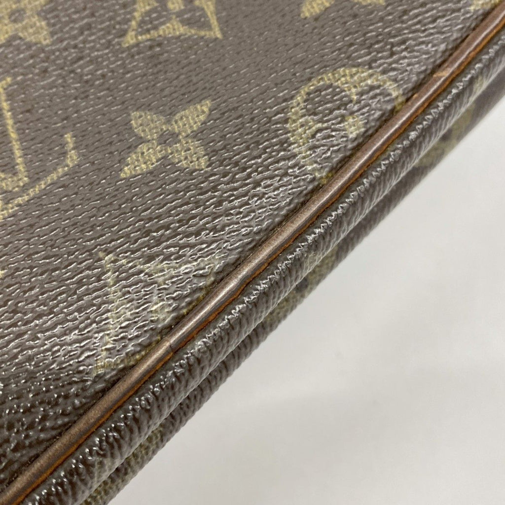 Louis Vuitton Clutch Monogram Compiegne 23 Brown — view 9