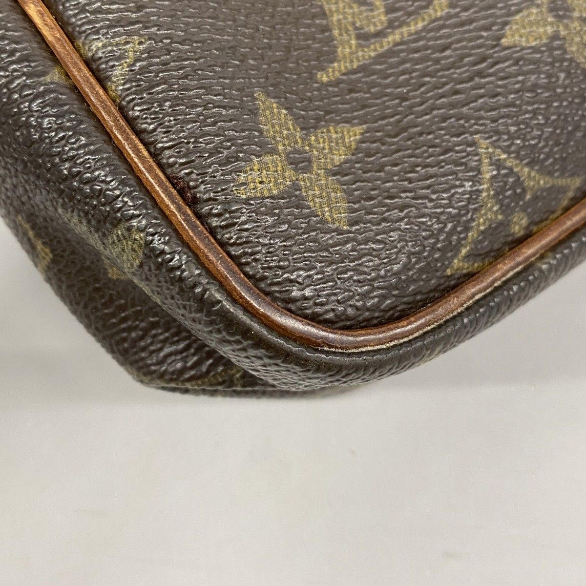 Louis Vuitton Clutch Monogram Compiegne 23 Brown — view 7