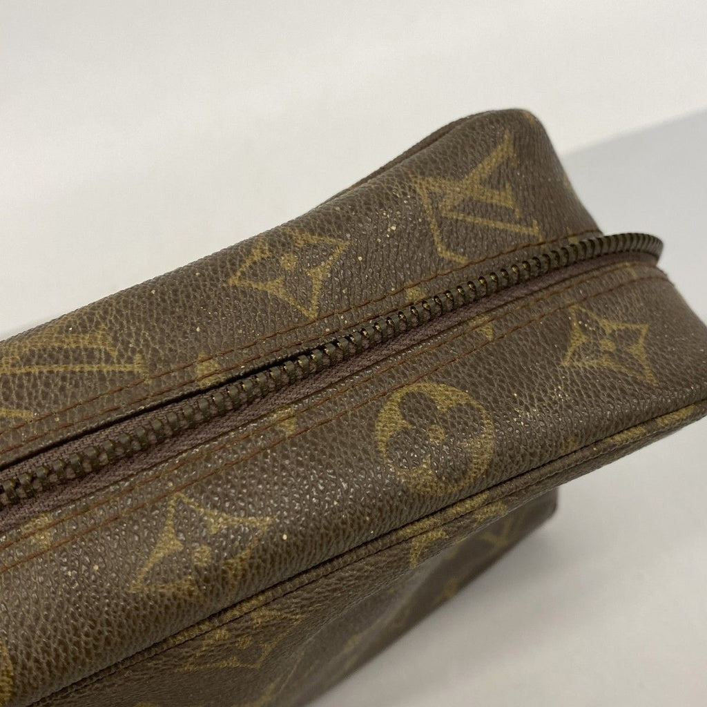 Louis Vuitton Pouch Monogram Trousse Toilette 28 Brown — view 8