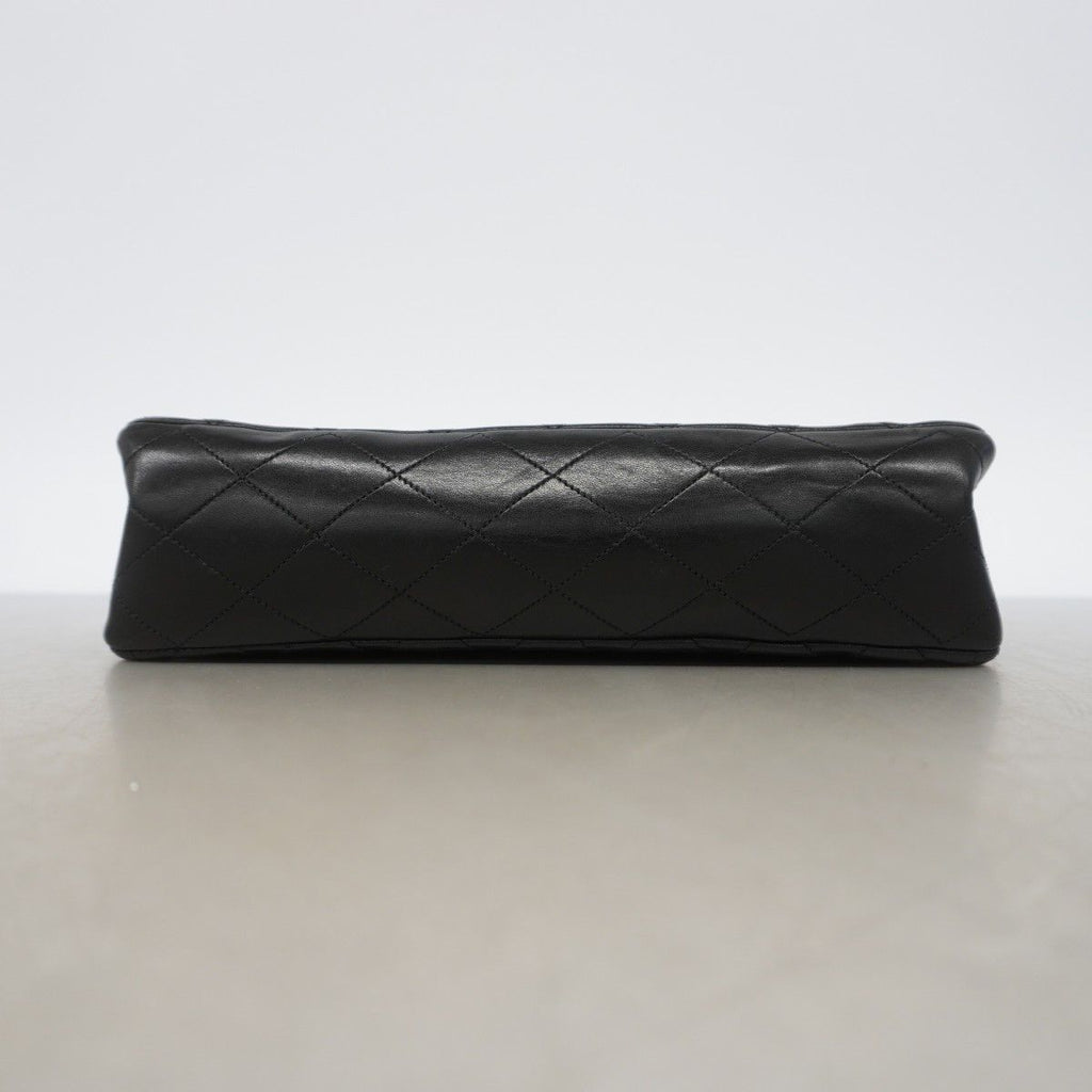 Chanel Shoulder Bag Quilted Lambskin Black Gold — view 3