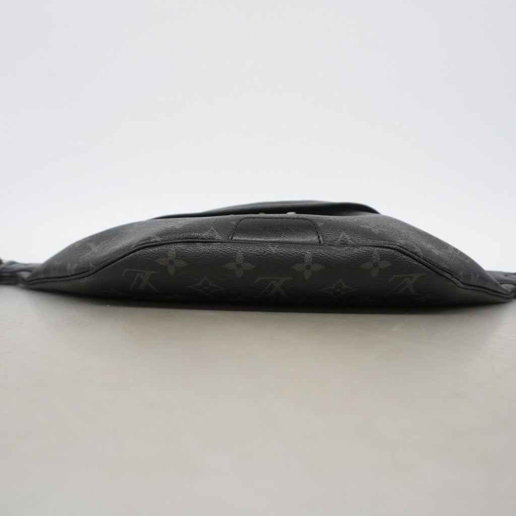 Louis Vuitton Waist Bag Monogram Eclipse Discovery Black — view 3