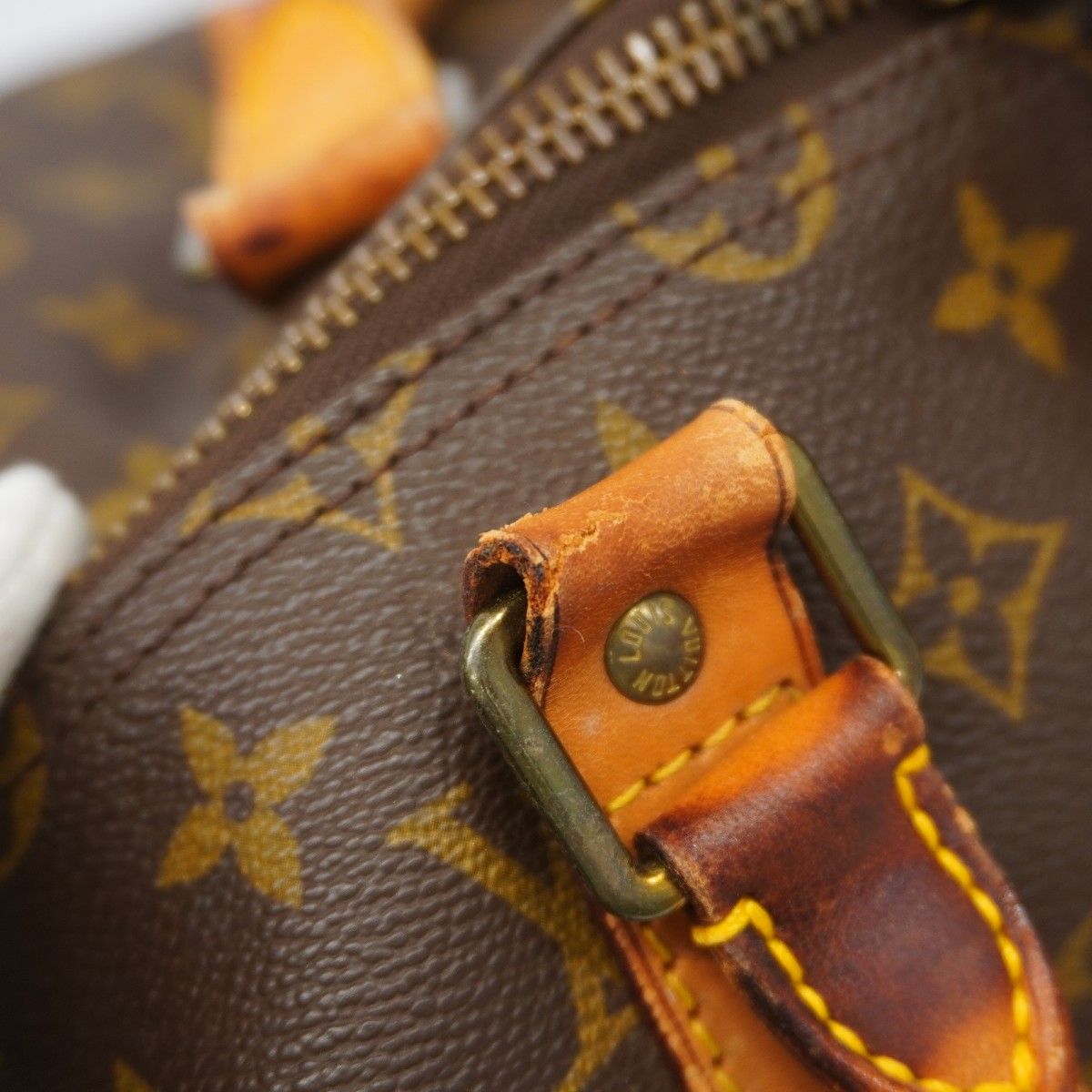 Louis Vuitton Boston Bag Monogram Keepall 55 Brown — view 9