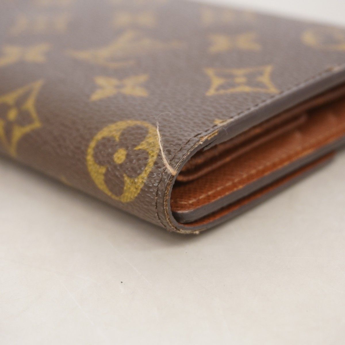 Louis Vuitton Trifold Wallet Monogram Portefeuille International Brown — view 5