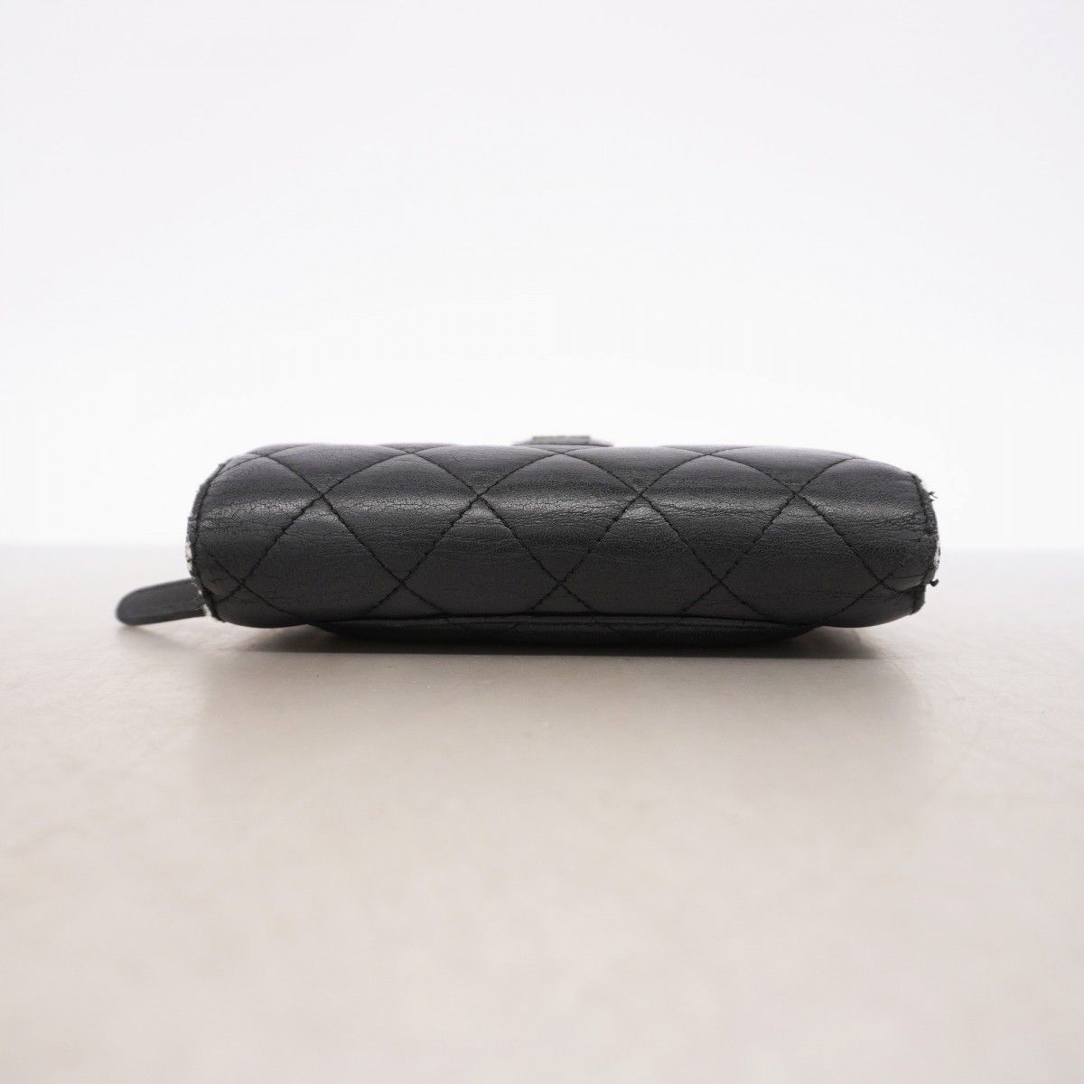 Chanel Wallet Quilted Lambskin Black Silver — view 2