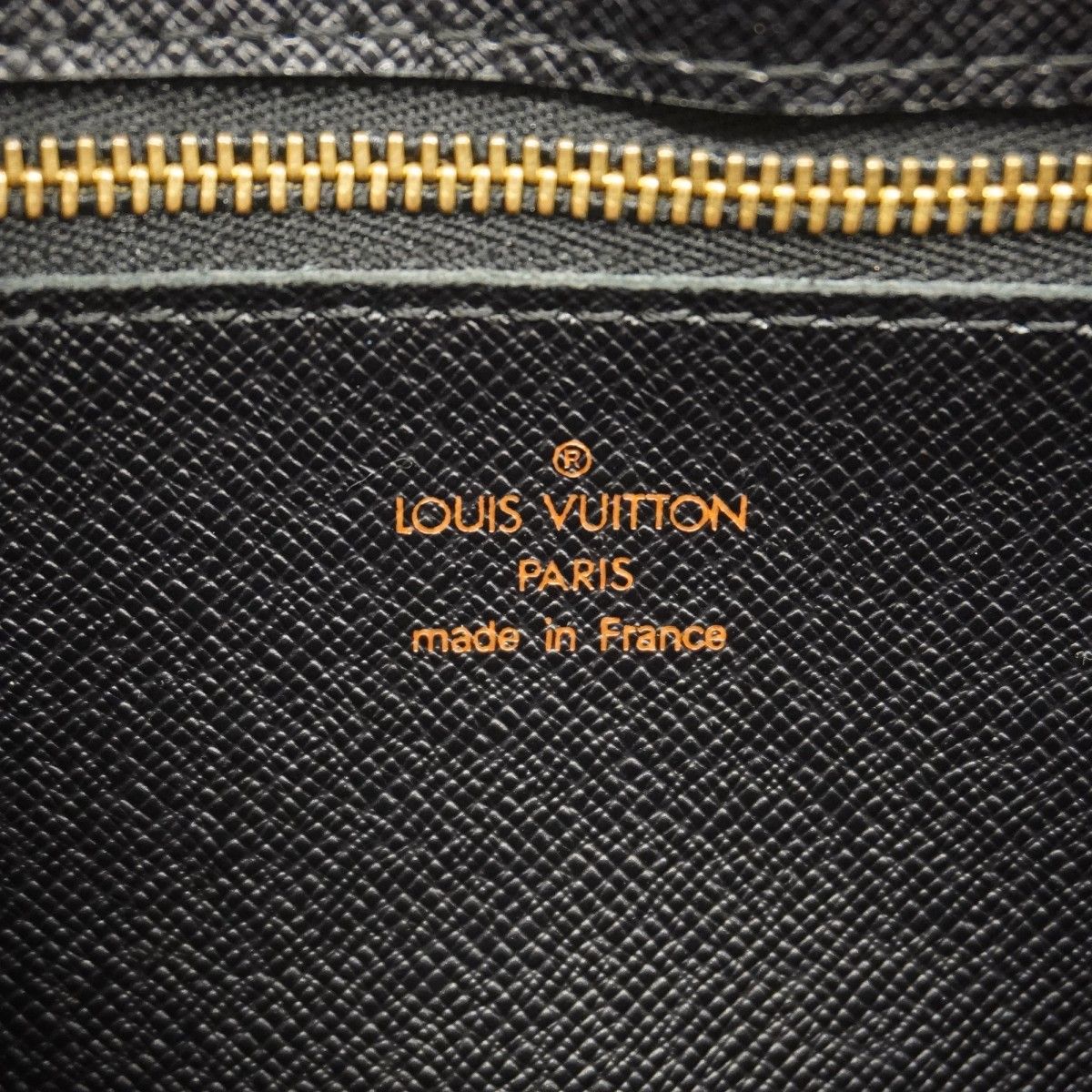 Louis Vuitton Shoulder Bag Epi Trocadero 24 Castilian — view 5