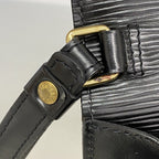 Louis Vuitton Clutch Epi Pochette Series Dragonne Noir — view 7