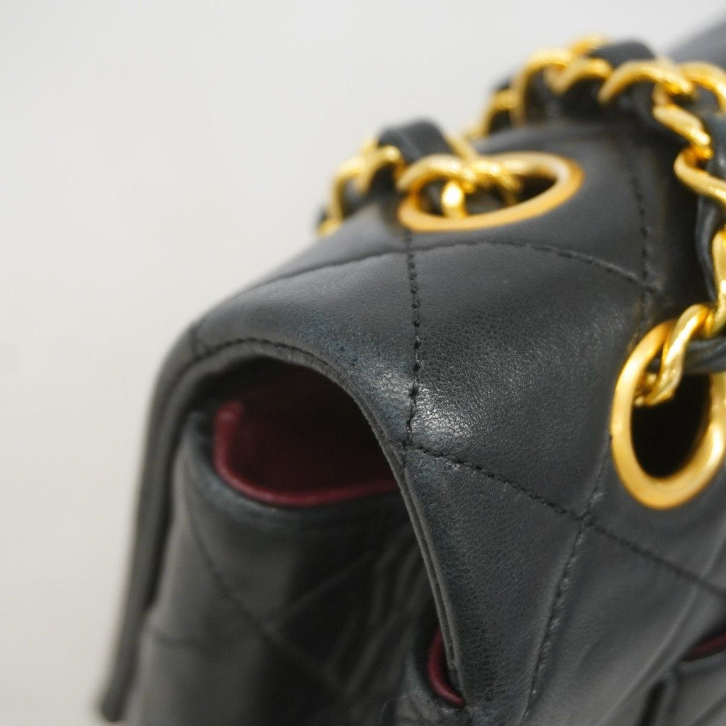 Chanel Shoulder Bag Quilted Lambskin Black Gold — view 7