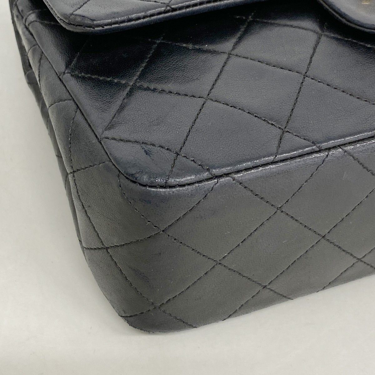 Chanel Shoulder Bag Quilted Lambskin Black Gold — view 6