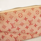 Louis Vuitton Pouch Monogram Mini Ansophie Cerise — view 7