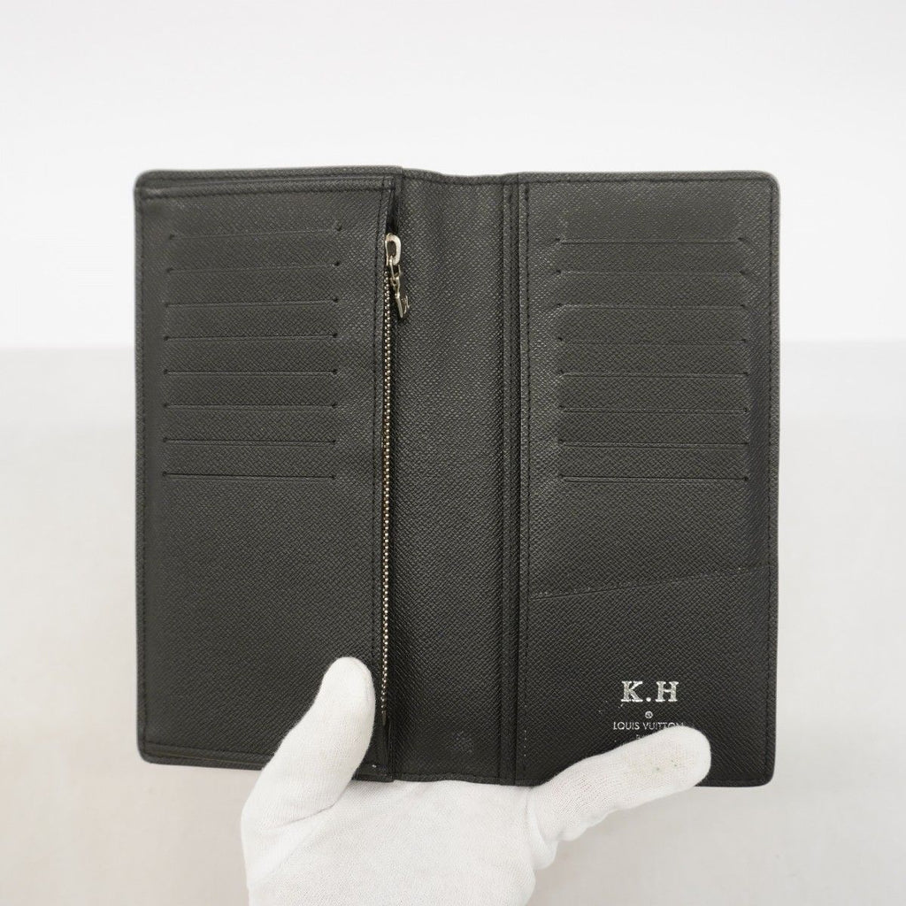 Louis Vuitton Wallet Taiga Portefeuille Brazza Noir — view 3