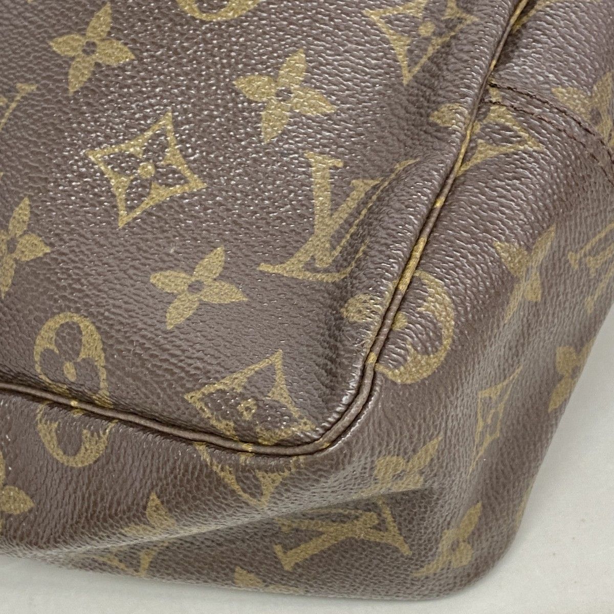 Louis Vuitton Pouch Monogram Trousse Toilette 27 Brown — view 6