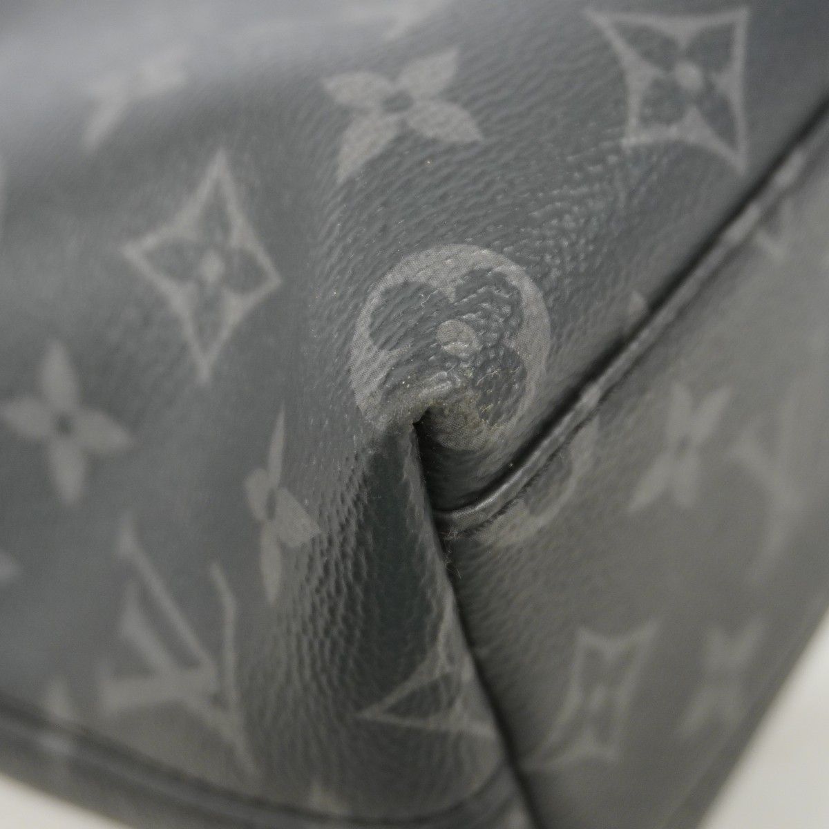 Louis Vuitton Tote Monogram Eclipse Explorer Fragment Collaboration Black — view 6