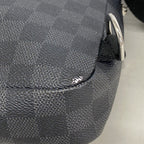 Louis Vuitton Belt Bag Damier Graphite Avenue Black Gray — view 6
