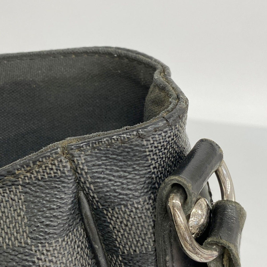 Louis Vuitton Shoulder Bag Damier Graphite Daniel MM Black Gray — view 8