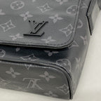 Louis Vuitton Shoulder Bag Monogram Eclipse District PM Black — view 6